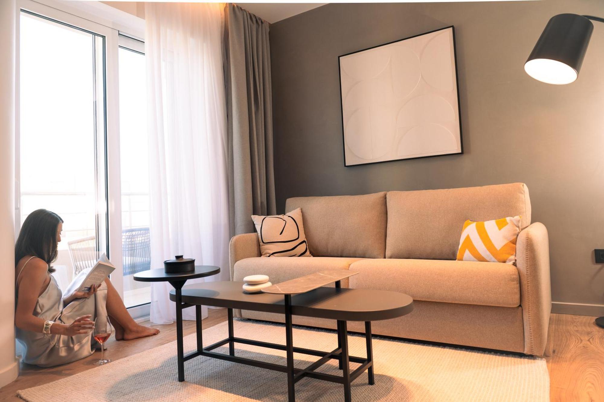 Space Row Design Living Iraklio Exterior foto